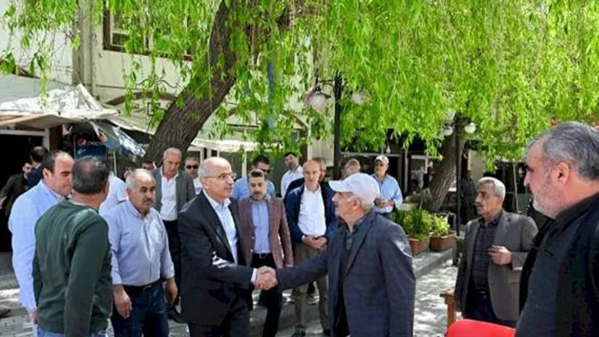 Başkan Er Dilek Mahallesi esnaflarını ziyaret etti