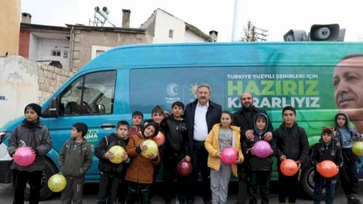 Başkan Palancıoğlu, mahalle ziyaretlerine devam ediyor