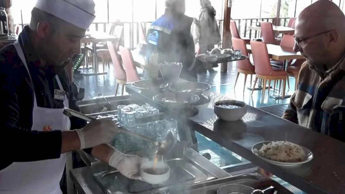 Malatya Sofrası'nda 4 çeşit yemek 50 TL