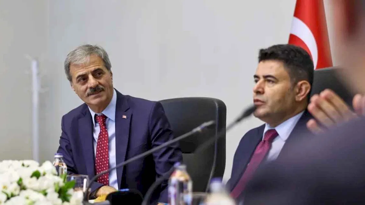 Sakarya AKOM’da ulaşım zirvesi