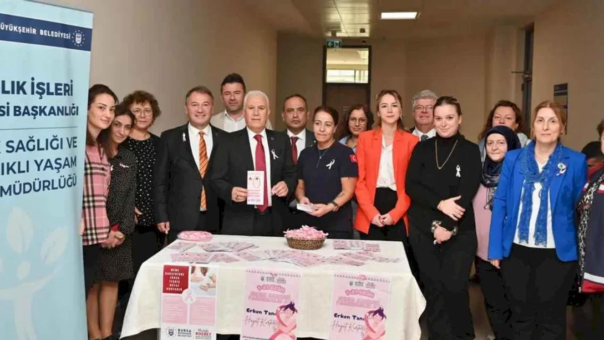Bursa Büyükşehir'den ‘pembe kurdele’ farkındalığı