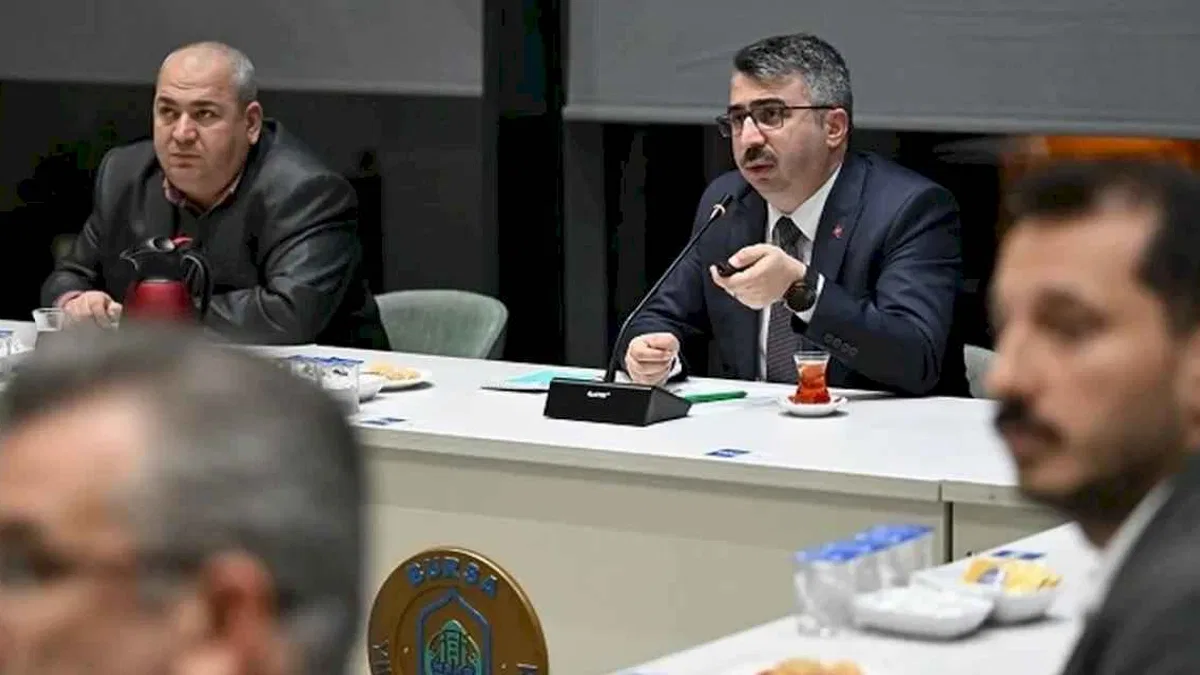 Bursa'da hak sahiplerine 'Yıldırım' tapu