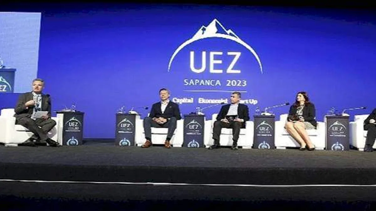 UEZ 2023'te Türk şirketlerin global arenadaki başarısı için gereken stratejiler konuşuldu