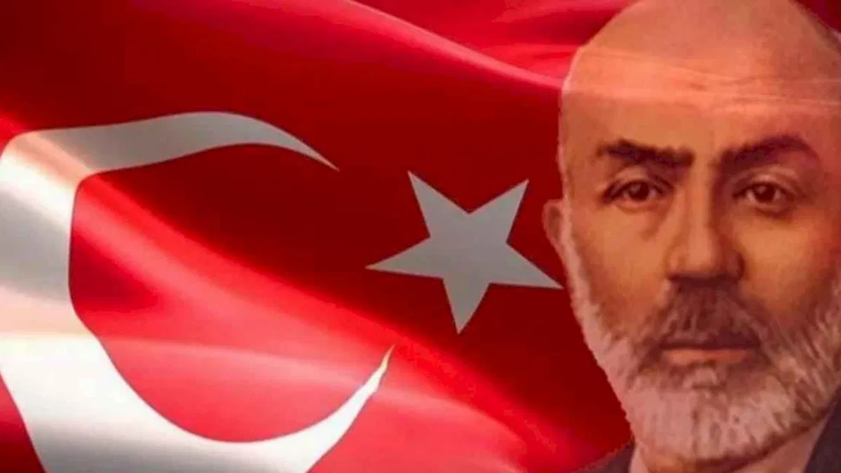 Milli Marşımız 104 yaşında... Mehmet Akif'in devlet arşivlerindeki biyografisi