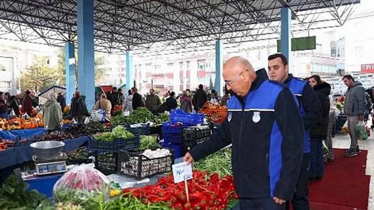 Çankaya Zabıtası Pazar Denetimlerini Sürdürüyor
