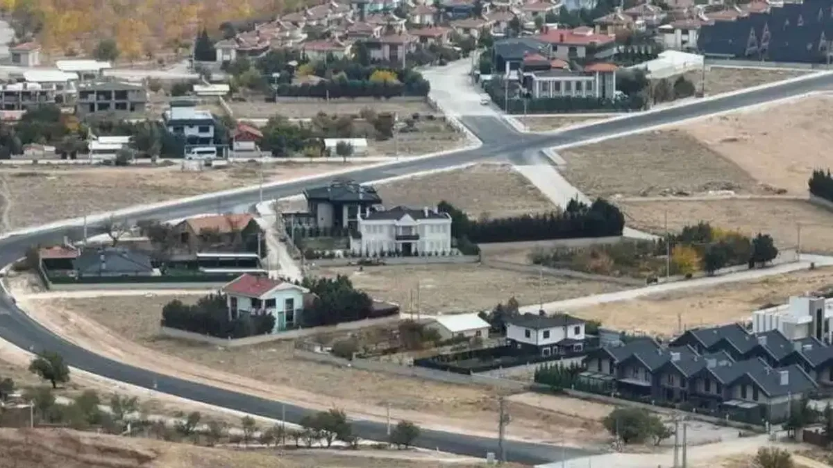 Selçuklu’da 40 bin metrekarelik alana asfalt