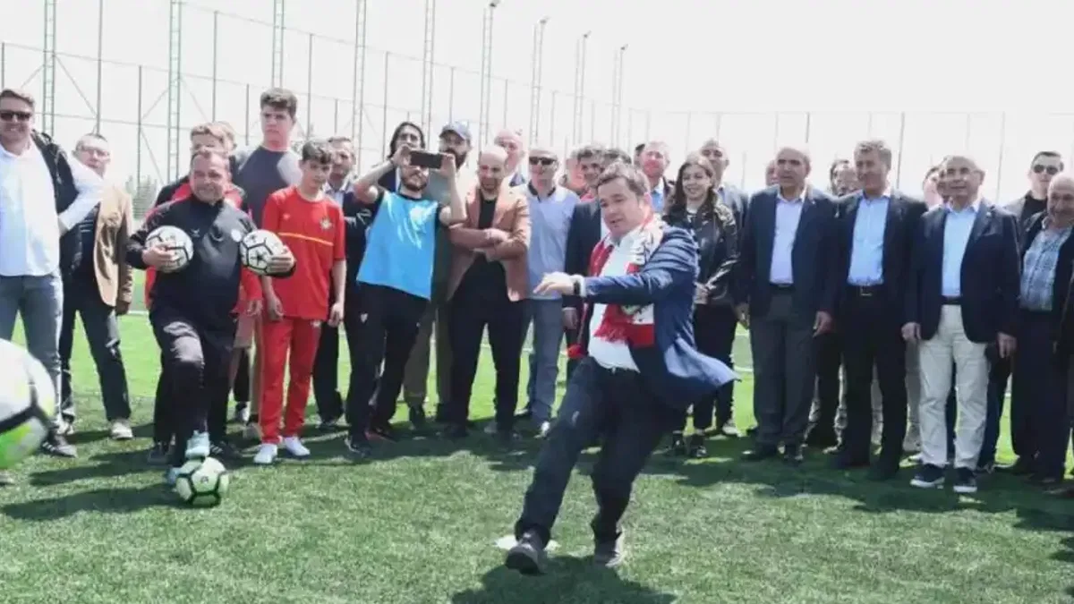 Bursa'da amatör futbol camiası bir tesis daha kazandı