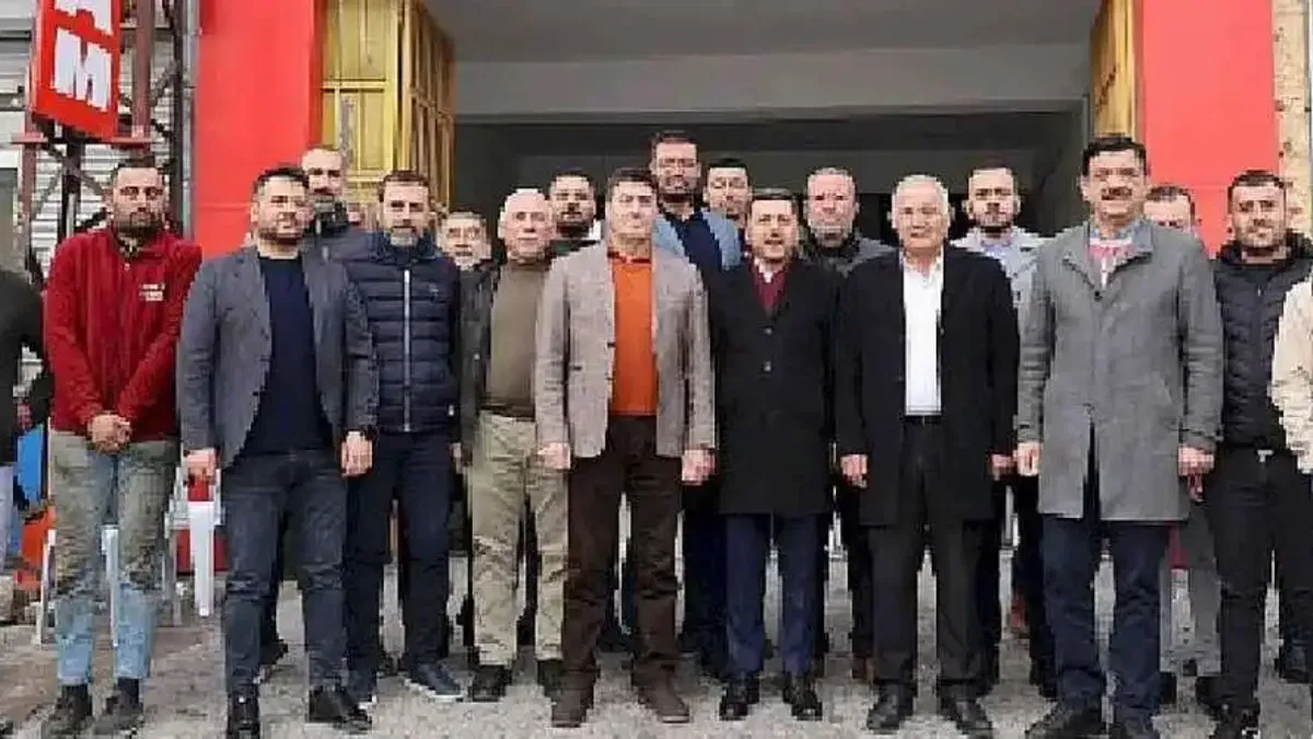 Başkan Arı, Sanayi Esnafıyla Buluşmaya Devam Ediyor