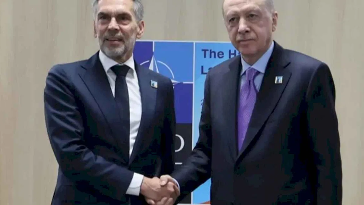 Cumhurbaşkanı Erdoğan'dan yoğun diplomasi... Putin ve Schoof ile görüştü