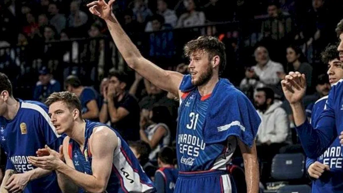 Anadolu Efes'in konuğu Baskonia!