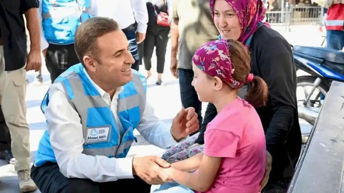 Balıkesir'de depremzedelere 'büyük' destek