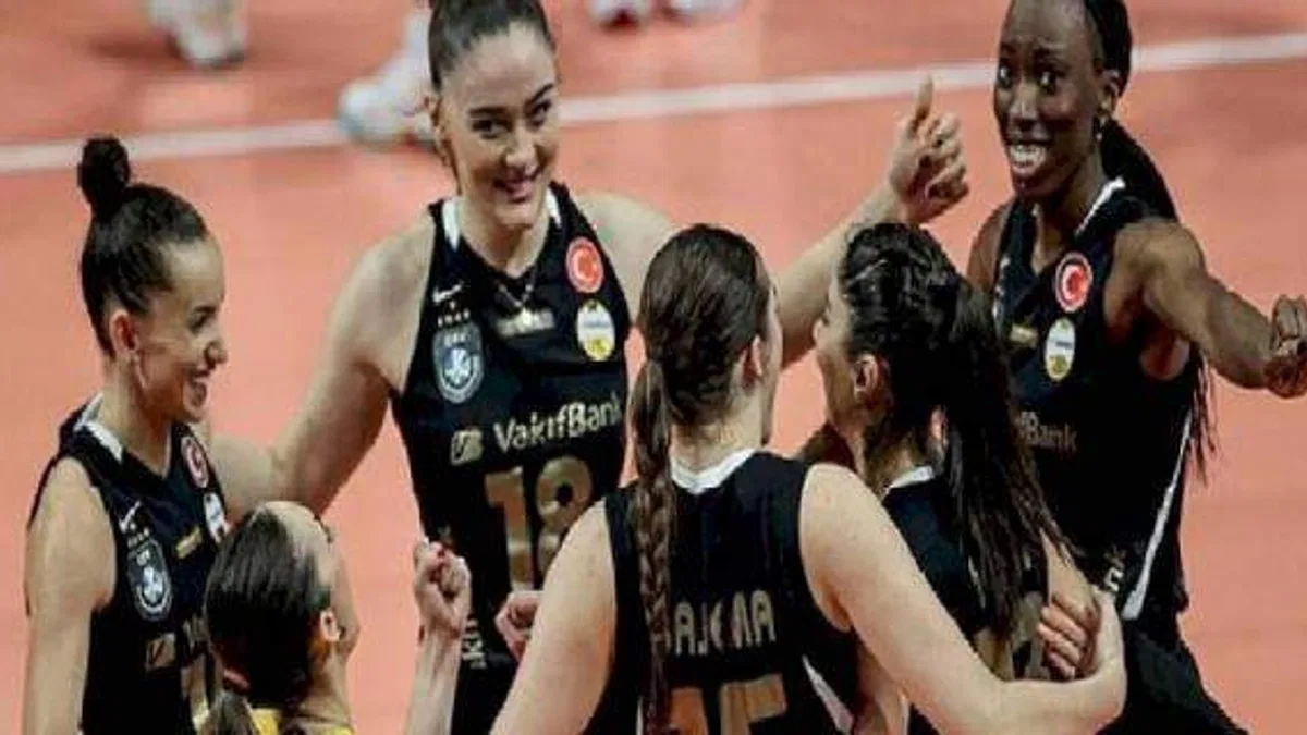 VakıfBank 3-0 LKS Commercecon (MAÇ SONUCU-ÖZET) | VakıfBank set vermeden çeyrek finalde!