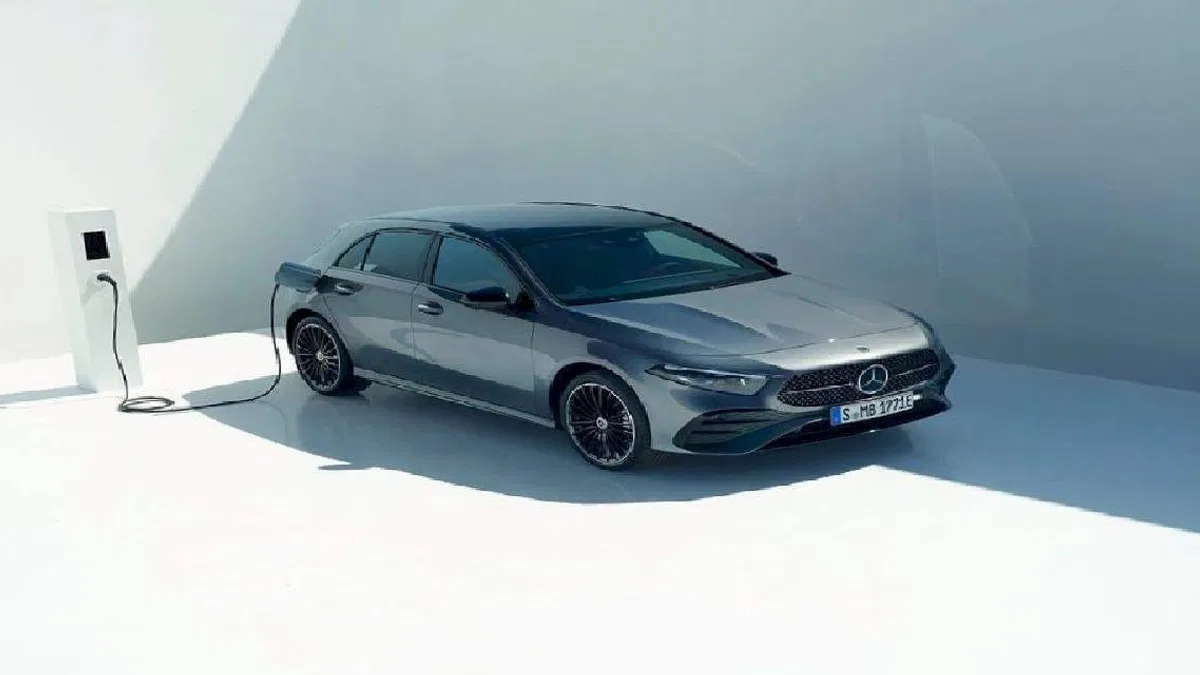 Yeni Mercedes A-Serisi Şimdi Türkiye’de