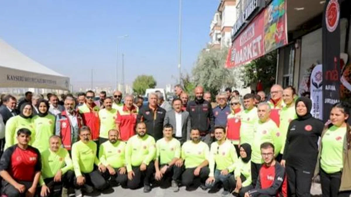 Kayseri'de ANDA Spor Okulu'na renkli açılış