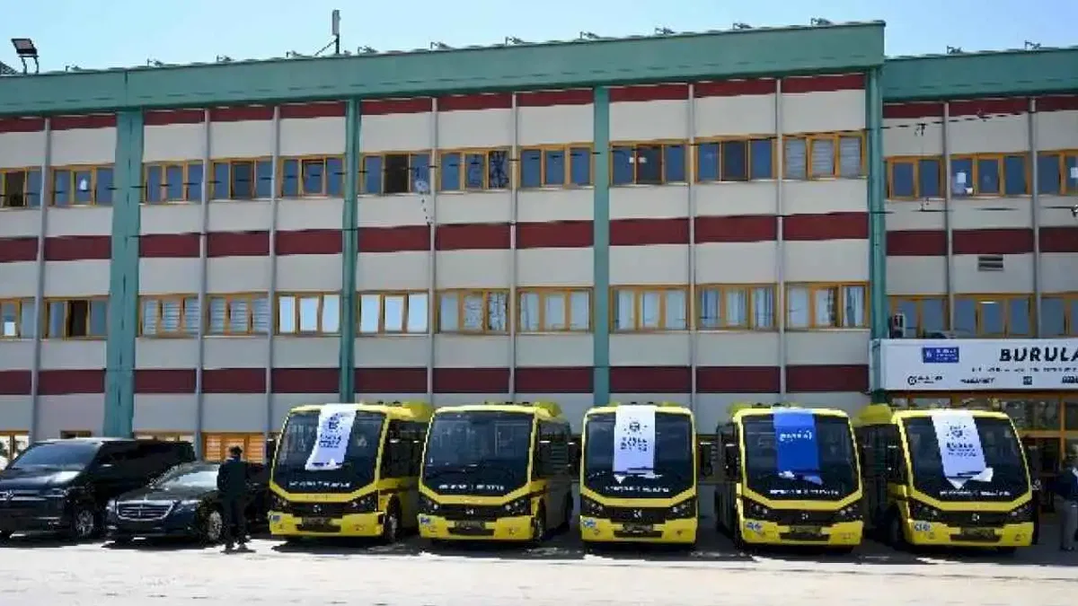 Bursa'da lüks makam araçları satıldı yerine mikrobüsler geldi