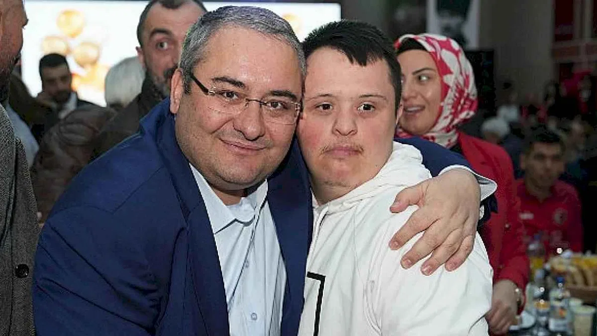 Başkan Özarslan söz verdi, yeni yılı özel bireylerle kutladı