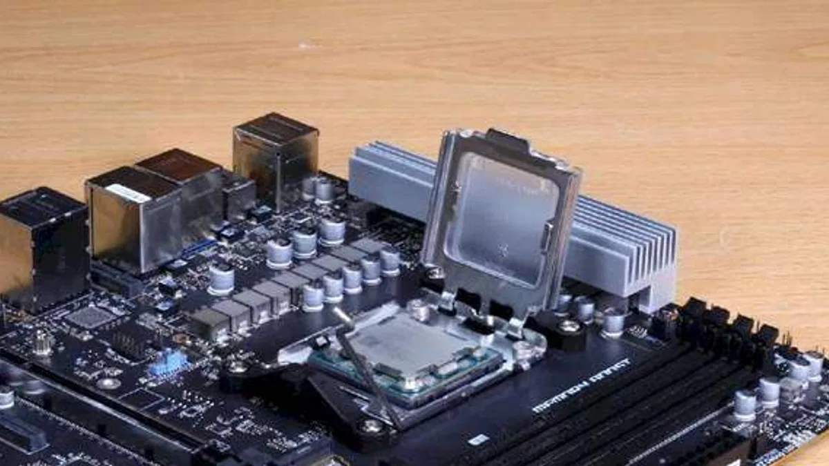 AM5 Soketine İki Masaüstü APU Serisi Gelebilir: 6nm Rembrandt, 4nm Phoenix