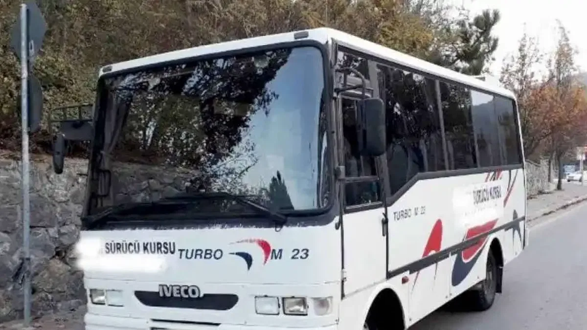 Sürücü eğitim araçlarına belge şartı kalktı!