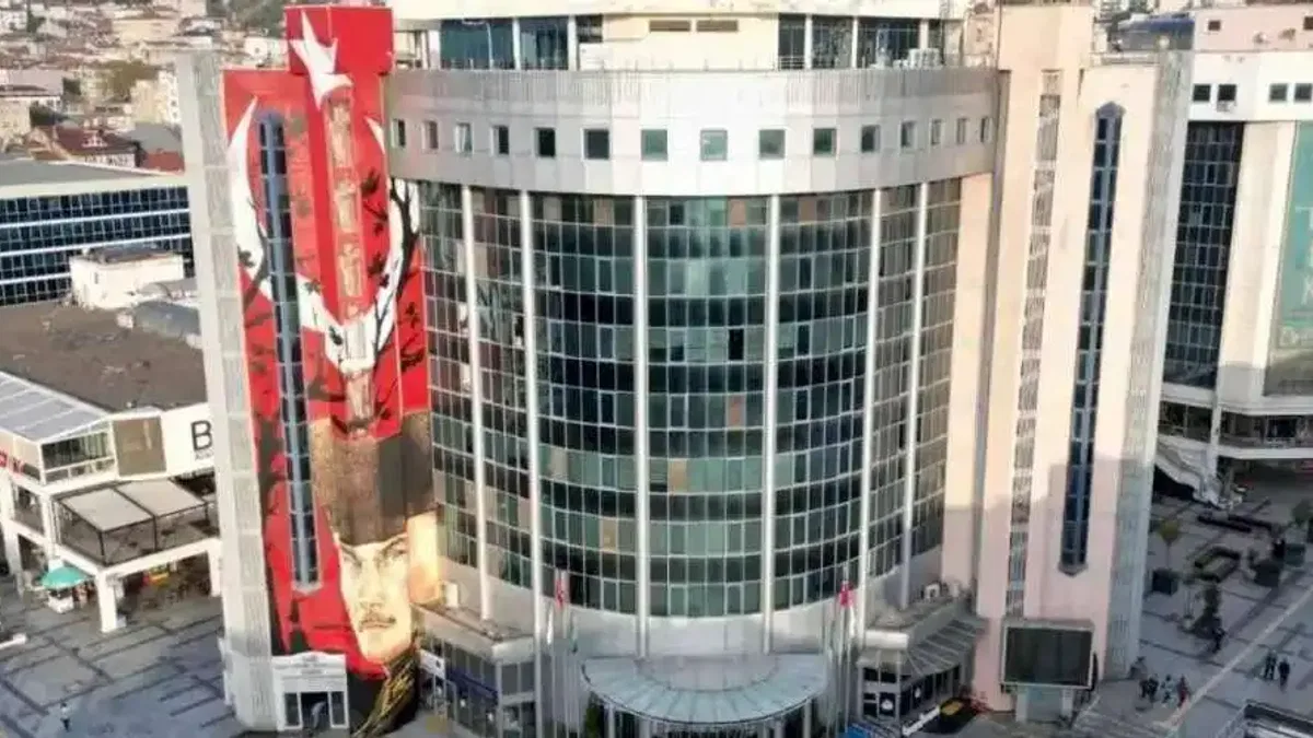 İzmit'te gençlere 5 TL'ye filtre kahve