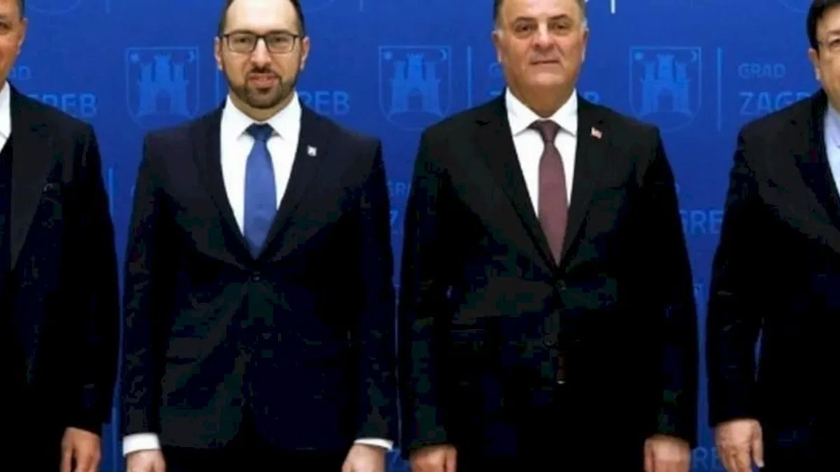 Başkan Erkek Zagreb’de B40 zirvesinde