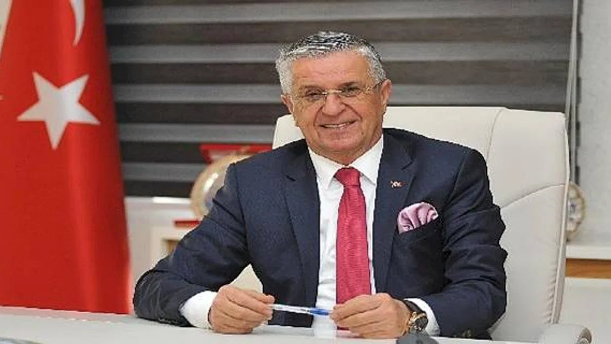 Kemer Belediyesi EYT'li personelin tamamının tazminatını ödedi