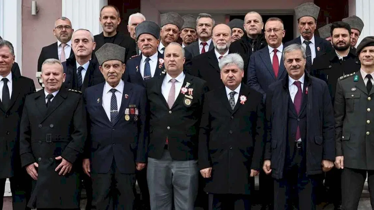 Sakarya Çanakkale şehitlerini andı