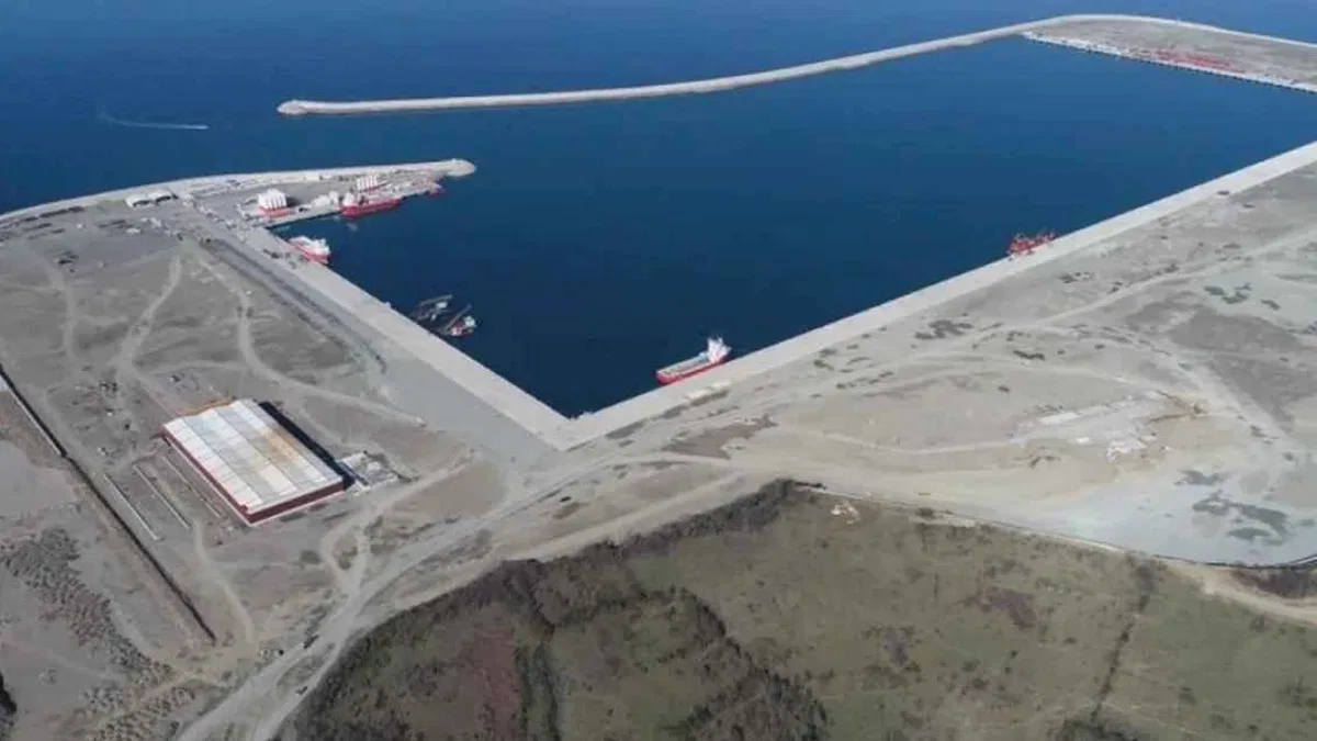 Filyos'a demiryolu geliyor