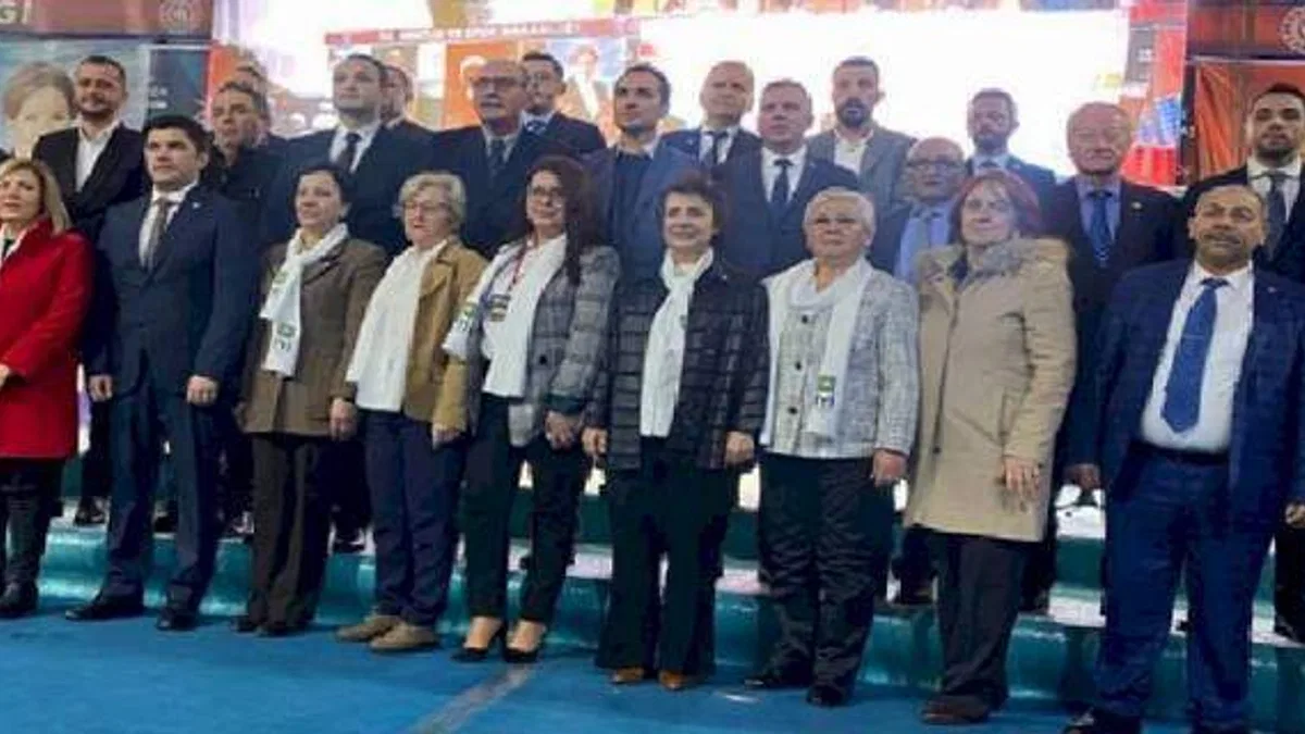Düzce'de İYİ Parti 'Yunus Özay Er' ile devam