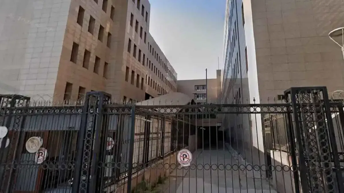 İzmir’de silah imalatı ve ticareti operasyonu! 93 tabanca ele geçirildi