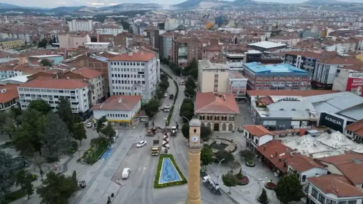 Çorum’da Gazi Caddesi’nde altyapı çalışmaları tamamlandı