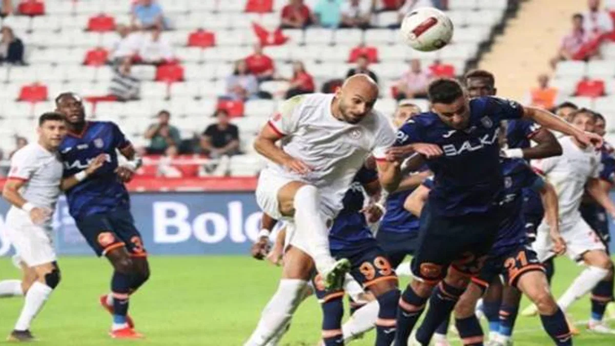 Antalyaspor-Başakşehir: 1-0 (Maç sonucu)