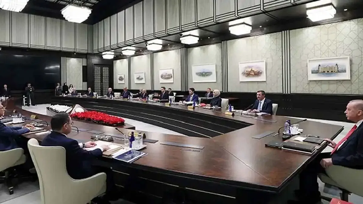 Kabine Beştepe’de toplanıyor
