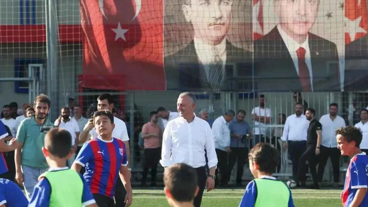 Başiskele’ye FIFA standartlarında sporcu eğitim merkezi