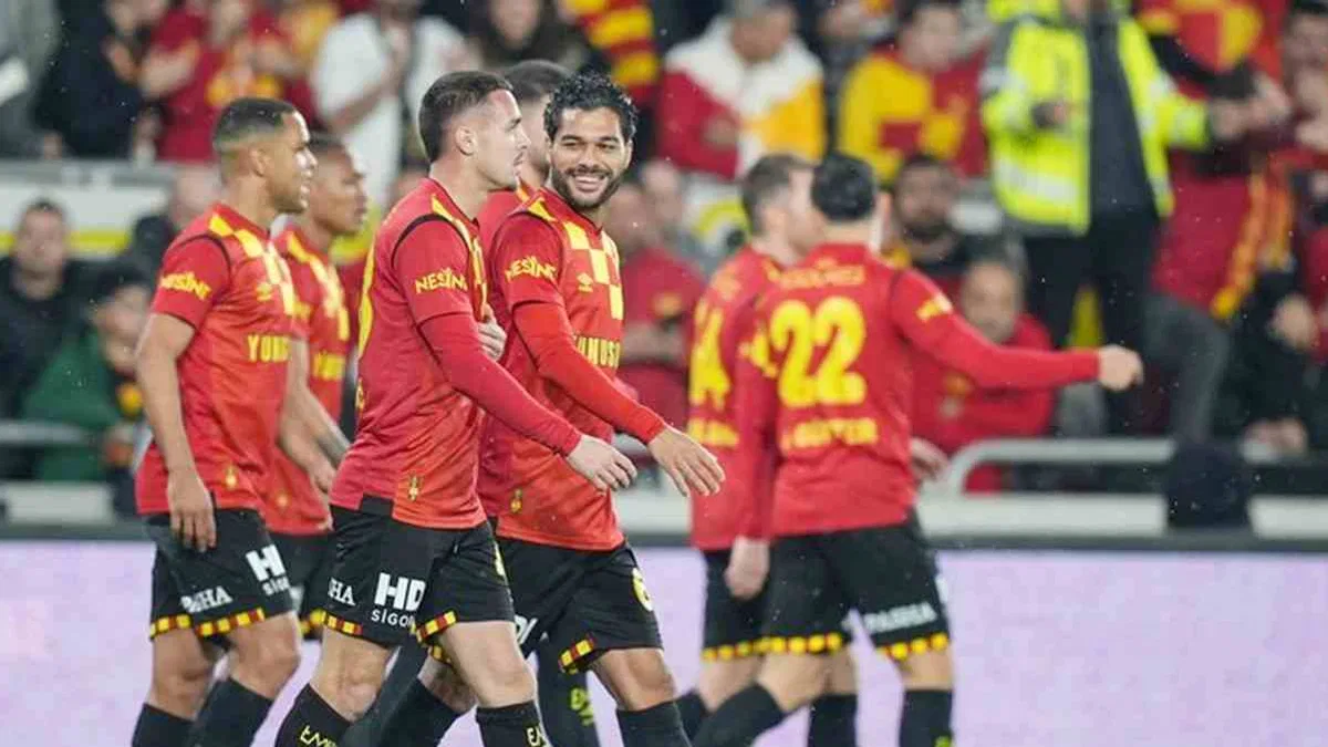 Göztepe 5-0 Kasımpaşa (Maç Sonucu) Göztepe evinde farka koştu!
