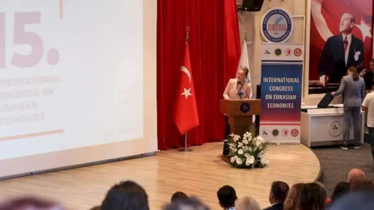 DEÜ, uluslararası kongreye ev sahipliği yaptı