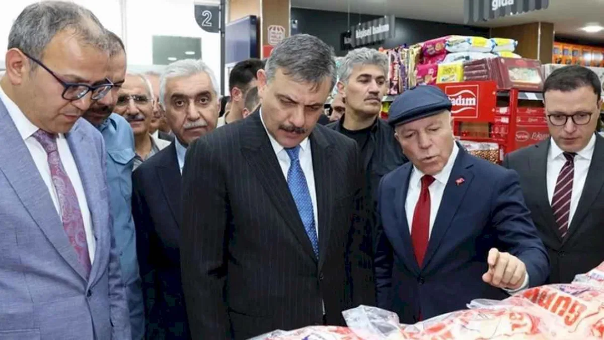 Erzurum Halk Pazarı 4'üncü şubesini açtı