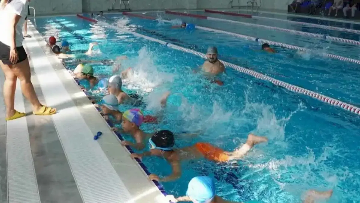 Bursa İznik'te yüzme bilmeyen kalmayacak