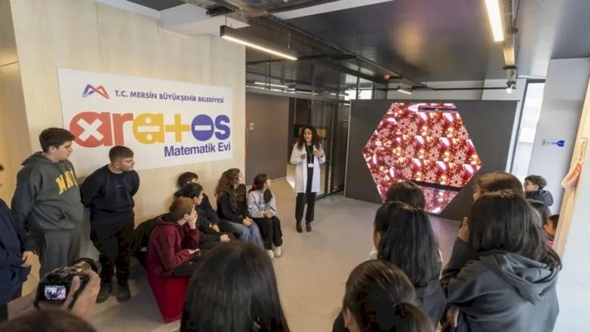 Mersin’de 'Aratos Matematik Evi' binlerce öğrenciyi ağırladı