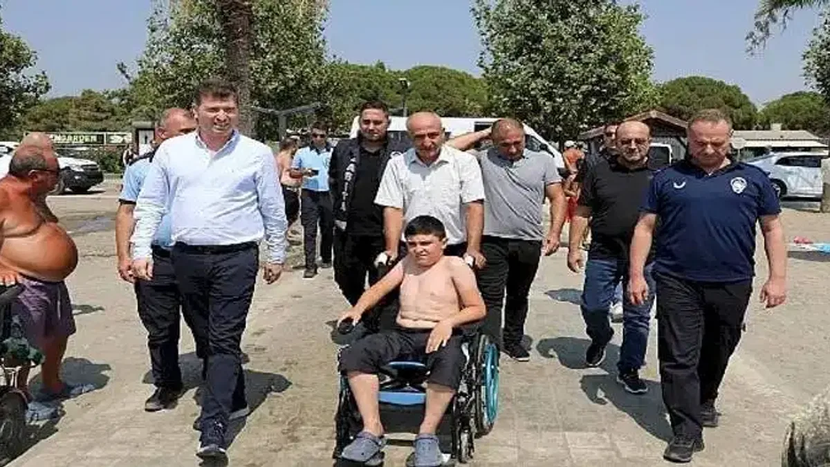 Başkan Yardımcısı Tayfun Canlı'dan takdir edilesi hediye!