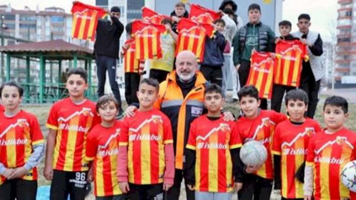Başkan Çolakbayrakdar'dan Kayserispor'a tam destek