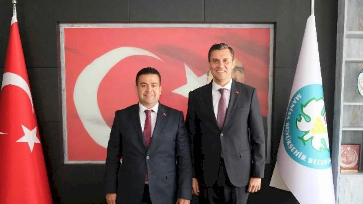 Başkan Dönmez, Başkan Ferdi Zeyrek’i ziyaret etti