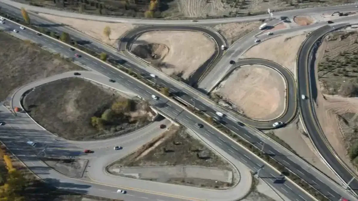 Sabancı–Ankara Bulvarı Kavşağı yeniden hizmete açıldı