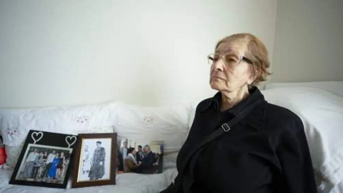 Huzurevi sakinlerine 16 yıldır rehberlik yapıyor