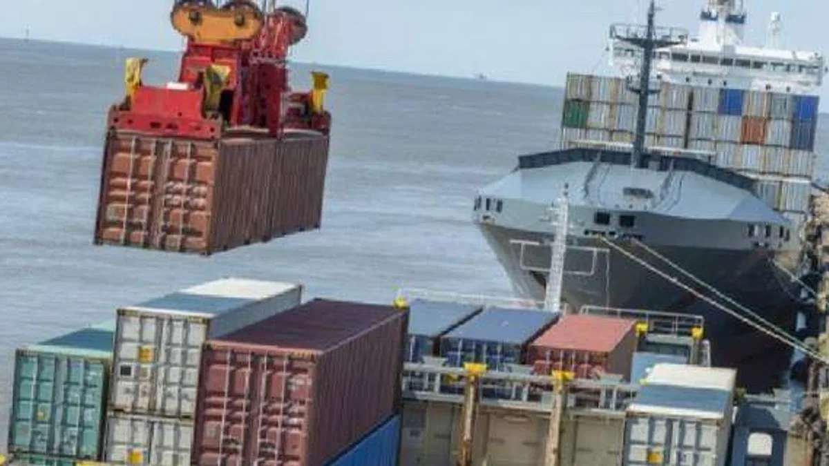 Dış ticaret açığı kar topu gibi büyüyor! Deprem, performansı da etkileyecek