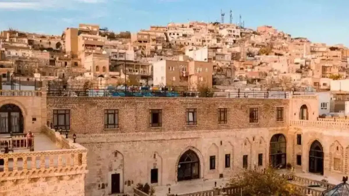 Mardin’de tarihi konaklar butik otellere dönüştü