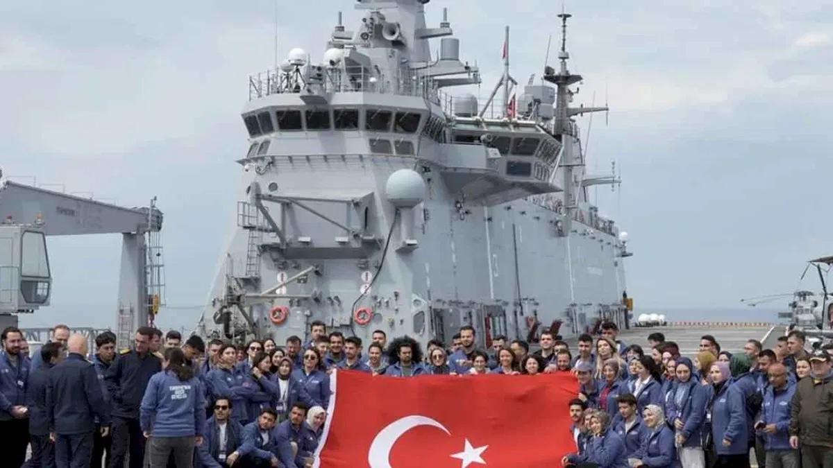 350 genç 'Zafer Yolculuğu'nda