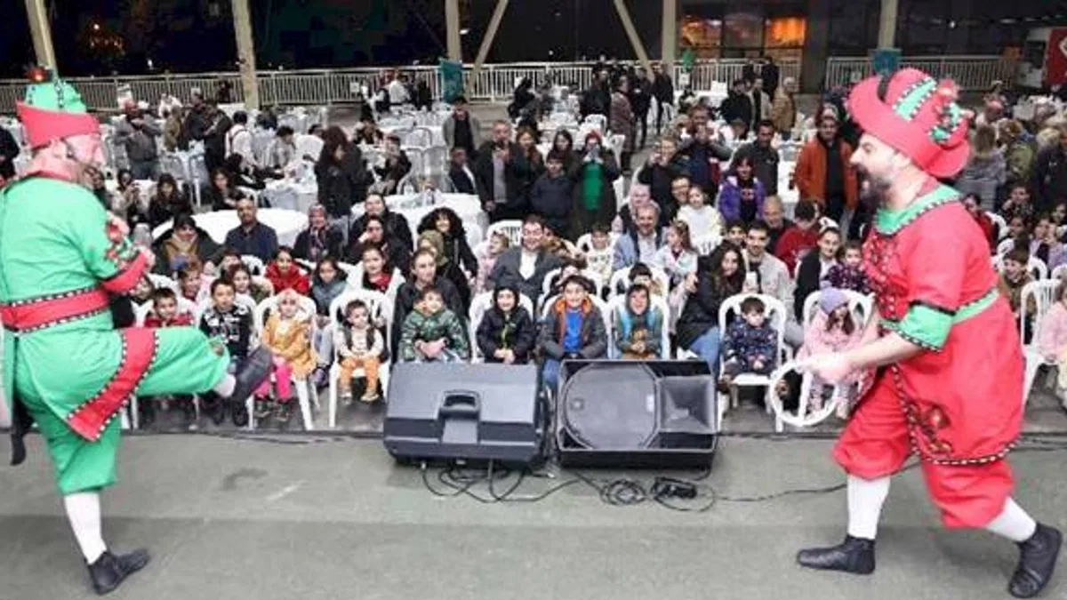 Binlerce Nilüferli iftar sofralarında buluşuyor