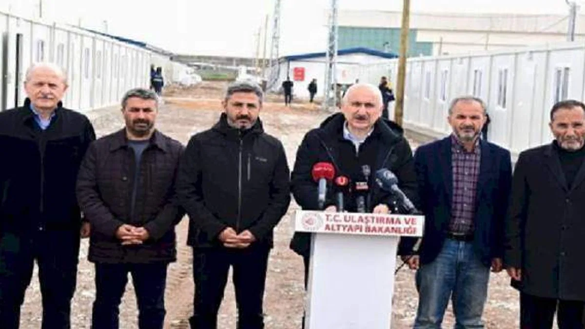 Adıyaman'da selde kaybolan 2 kişinin aranması sürüyor