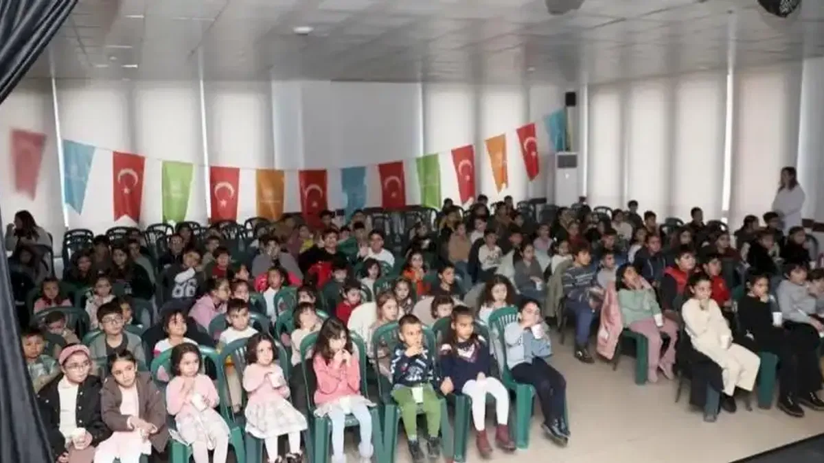 Kayseri Kocasinan'da çocuklar sinemayla buluştu