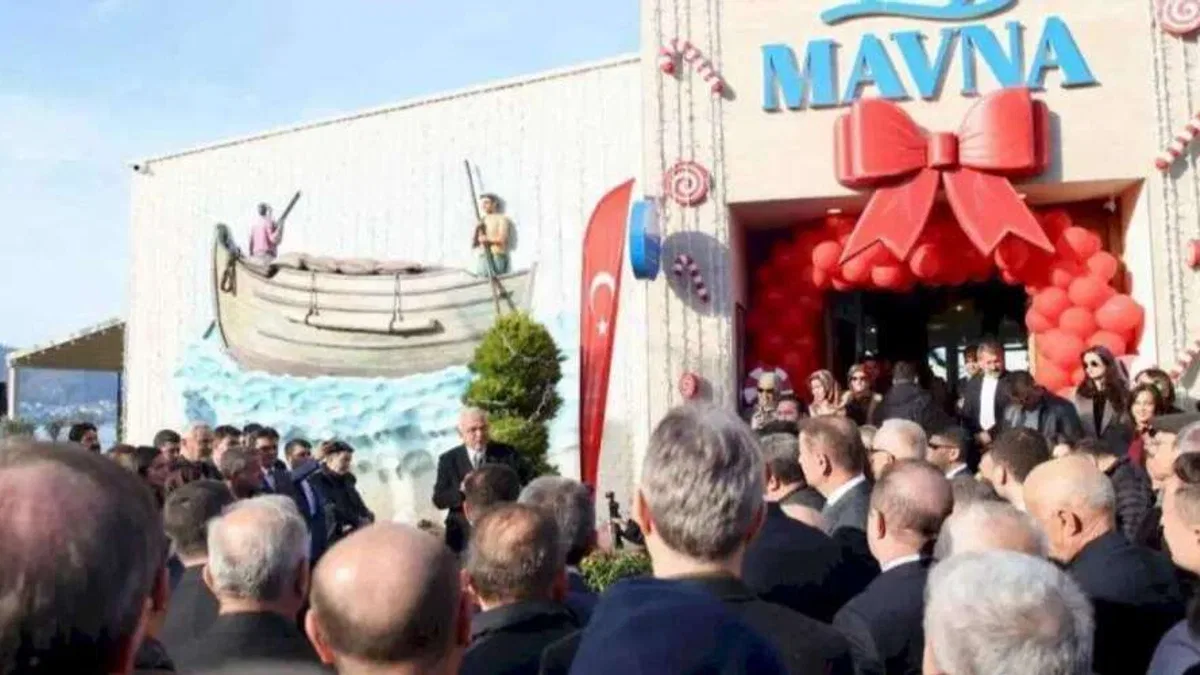 Ordu’da Akyazı Sahili’nde Mavna Kafe hizmete açıldı